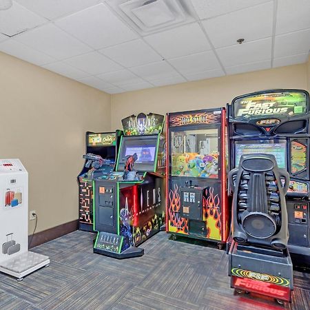1Br 2 Queens Apt-Hotel With Pool, Hot Tub & Arcade, Near Disney & Universal! Orlando Luaran gambar